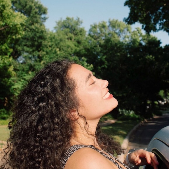 Meet your Posher, Kaitlyn - Picture 1 of 1